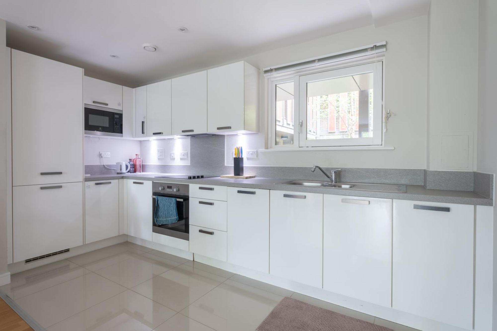 Brand New Flat With Car Park Лондон